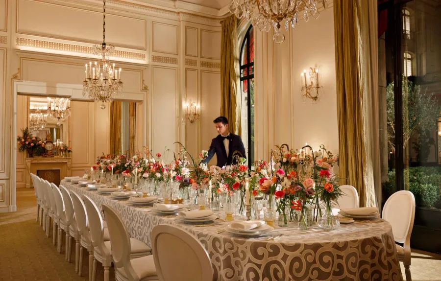 Images for Hôtel Plaza Athénée, 25 Avenue Montaigne, Paris