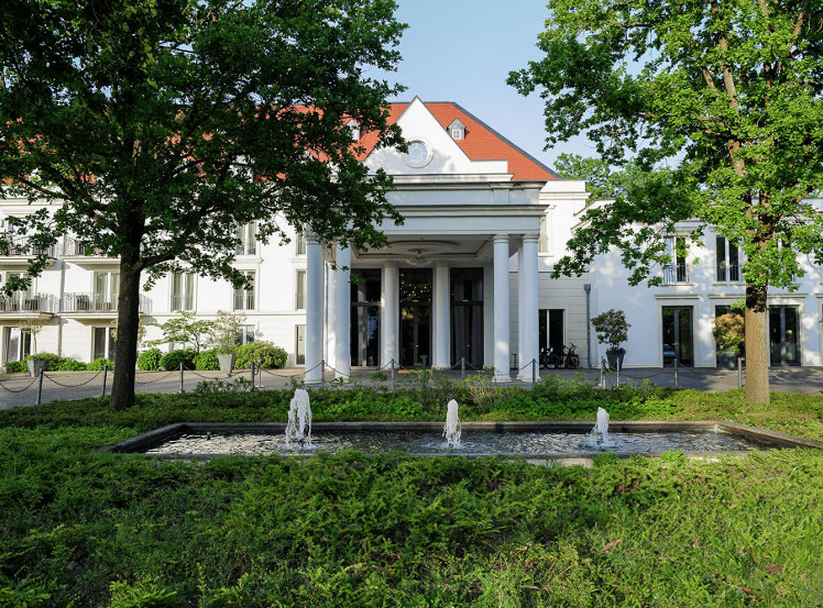 Images for Graf-zu-Ysenburg-und-Büdingen-Platz 1, Graf-zu-Ysenburg-und-Büdingen-Platz 1, 63263 Neu-Isenburg
